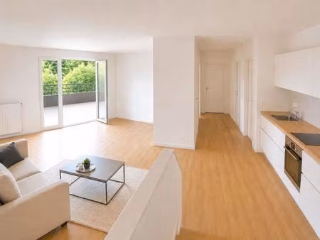 t4 - 82m ²