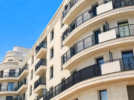 appartement 80m2 avec balcon 10m2