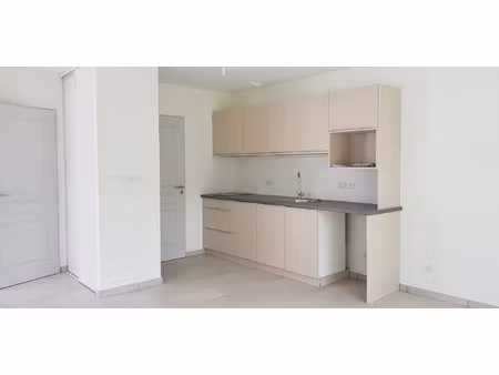 location appartement 1 pièce 32 m² à saint-palais (64120)