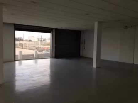 location commerce 180 m² à perpignan (66000)