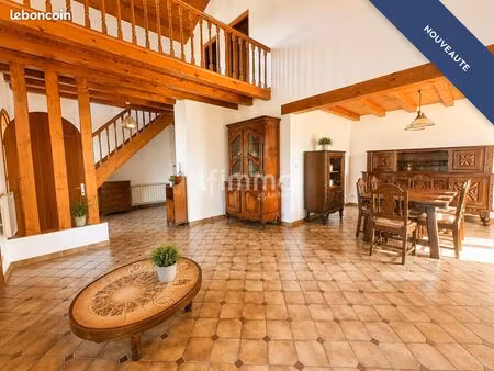 maison 5 pièces 131 m²