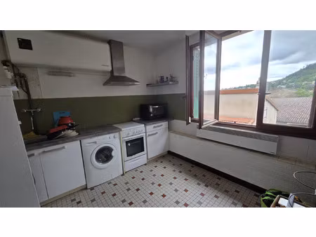 location maison 3 pièces 51 m² à ceyrat (63122)