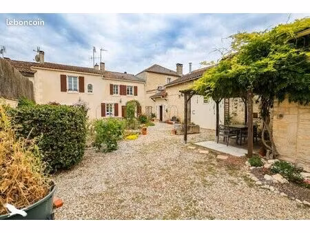 maison 5 pièces 148 m²