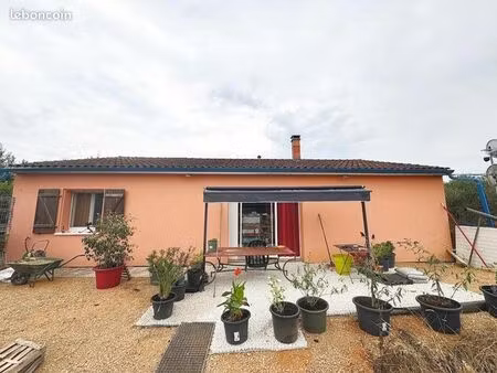 pavillon 3 pièces 81 m²