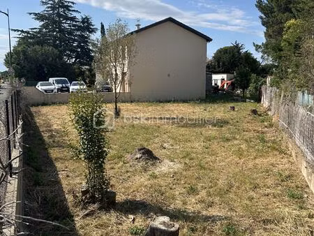 terrain commercial de 457 m² à beziers
