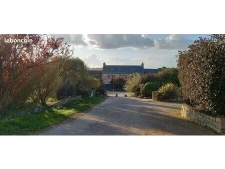 à ploéven  proche de la mer - maison de 135 m² dans un corps de ferme sur 5000 m² de terra