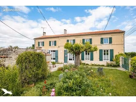 maison 5 pièces 157 m²