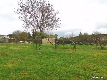 terrain 950 m² saint pierre d aurillac