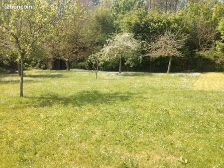 terrain 640 m² semblancay