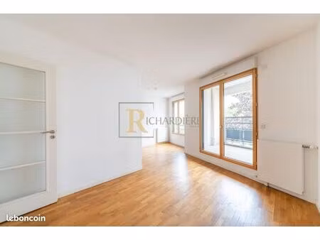 appartement 3 pièces 63 m²