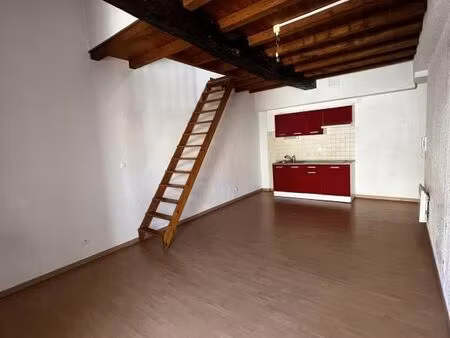 studio 1 pièce 1 m²