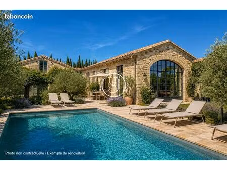 propriété 8 pièces 393 m²
