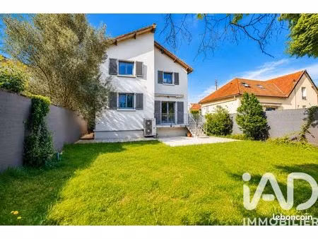 maison 5 pièces 100 m²