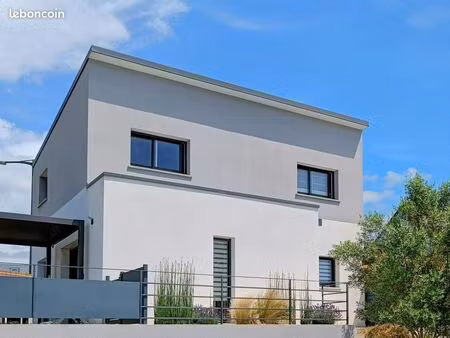maison 5 pièces 105 m²
