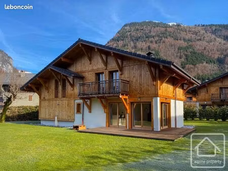 chalet 5 pièces 124 m²