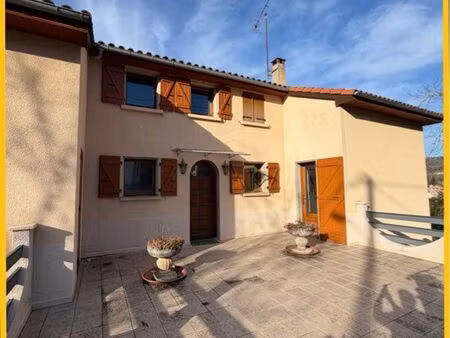 maison indépendante t4 de construction traditionnelle avec garage de 100m2 sur terrain de 