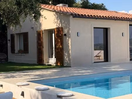 maison vue mer avec piscine