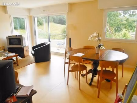 4 pièces . 79m2. quimper 29 000 quartier moulin vert