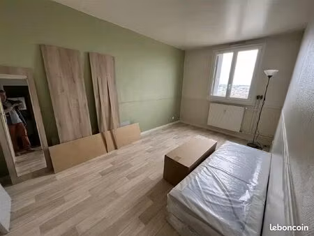 appartement 4 pièces 80 m²