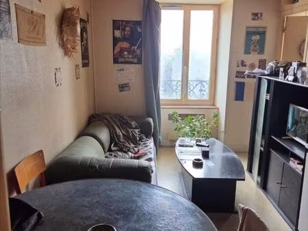 appartement 3 pièces 27 m²