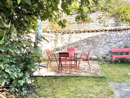 maison à vendre lauzières