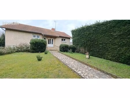 maison individuelle 4 chambres 130 m² habitables + sous-sol + combles avec grand terrain e