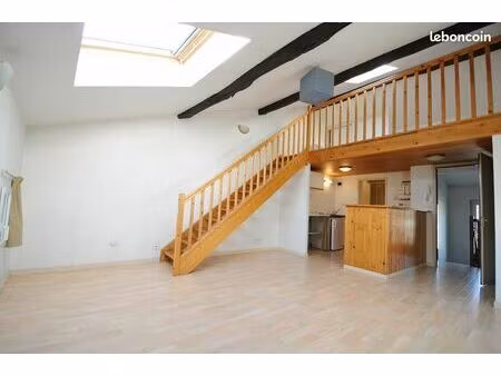 studio - t1 climatisé 33m² + mezzanine 10m² agen centre