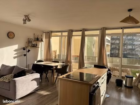 appartement juillet & août