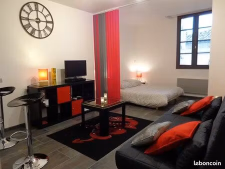 appartement t1 meublé de 35 m² proche i.u.t