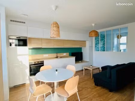 appartement meublé 2 pièces - refait à neuf - location à l'année