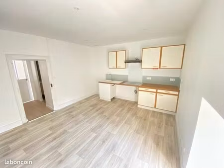 appartement noyen sur sarthe 47m2