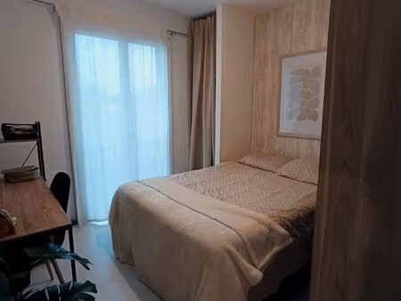 maison avec piscine chambre 12 m2