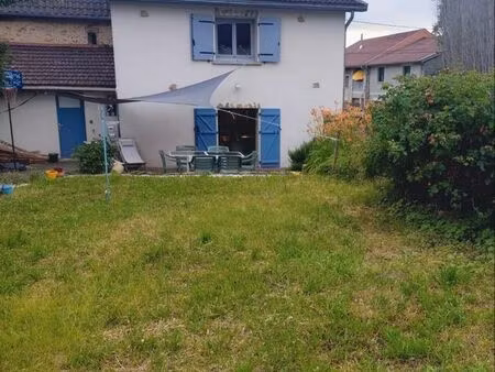 a louer belle maison en pierre