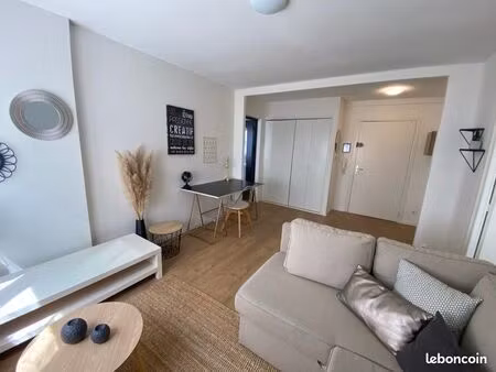 t2 meublé 43 m² idéalement situé