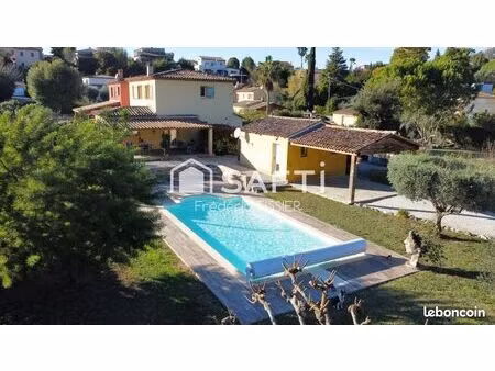 villa 4pieces a loue a la roquette sur siagne