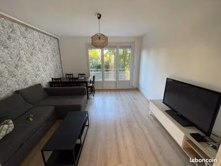 joli appartement t4 avec balcon et parking dans résidence sécurisée
