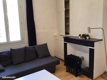 particulier loue t3 meublé quartier arceaux centre ville montpellier