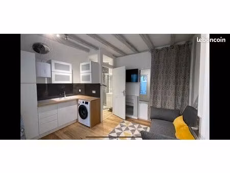 studio 15