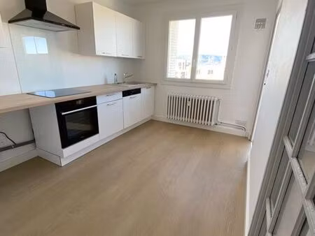 t3 rénové 63 m² – valence châteauvert
