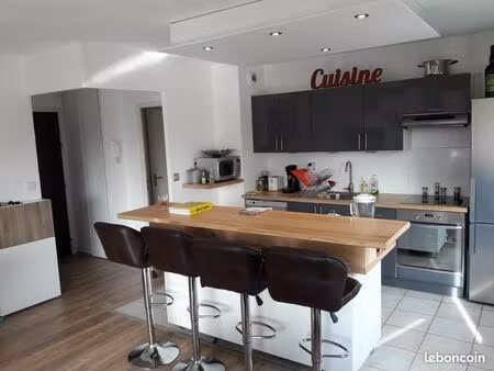 grand t2 meublé 50m2 – proche part dieu lyon 3