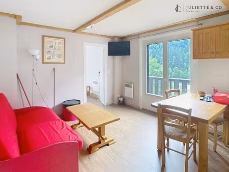 f3 les houches