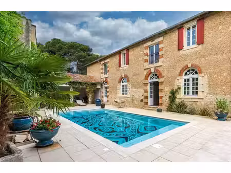 exclusivité – domaine d'exception – ancienne écurie réinventée 
