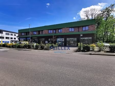 local commercial de 238 m²