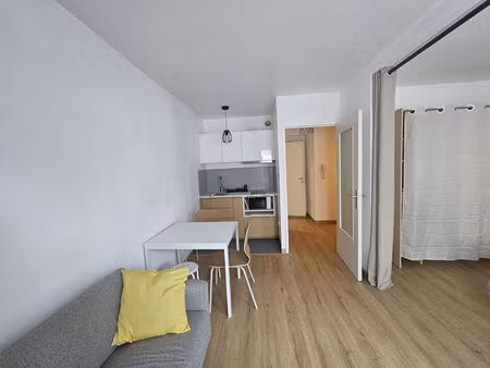 location appartement 1 pièce 32m² aix en provence 90ème