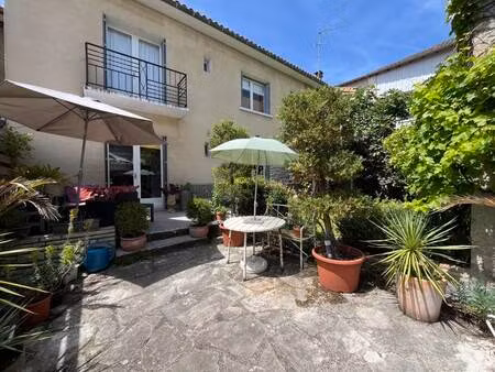 vente maison 6 pièces 184 m² gurat (16320)
