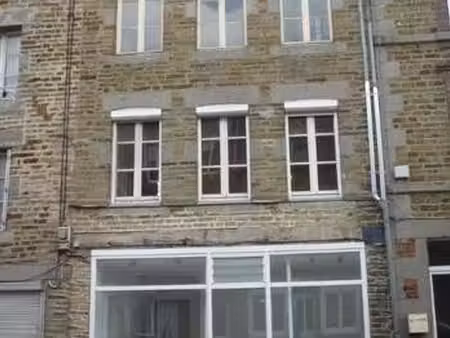 vente immeuble à vassy (14410) : à vendre / 80m² vassy