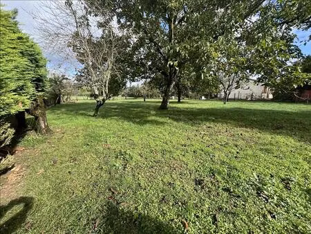 vente terrain 1508 m² la rochefoucauld-en-angoumois (16110)