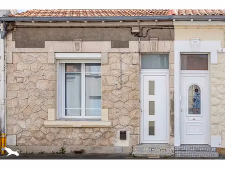 vente maison 2 pièces 58 m² rochefort (17300)