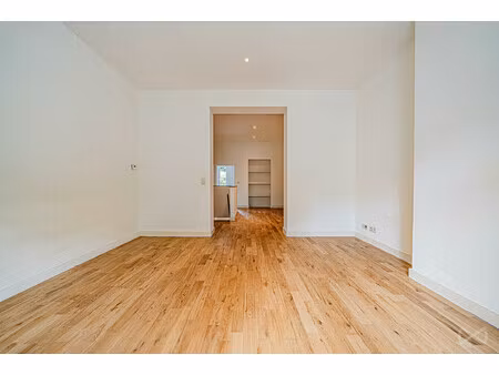 appartement te koop in jette met 1 slaapkamer