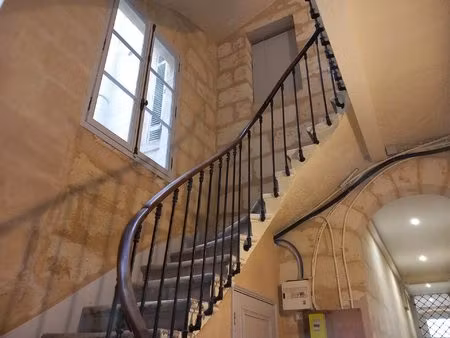 superbe t4 refait à neuf